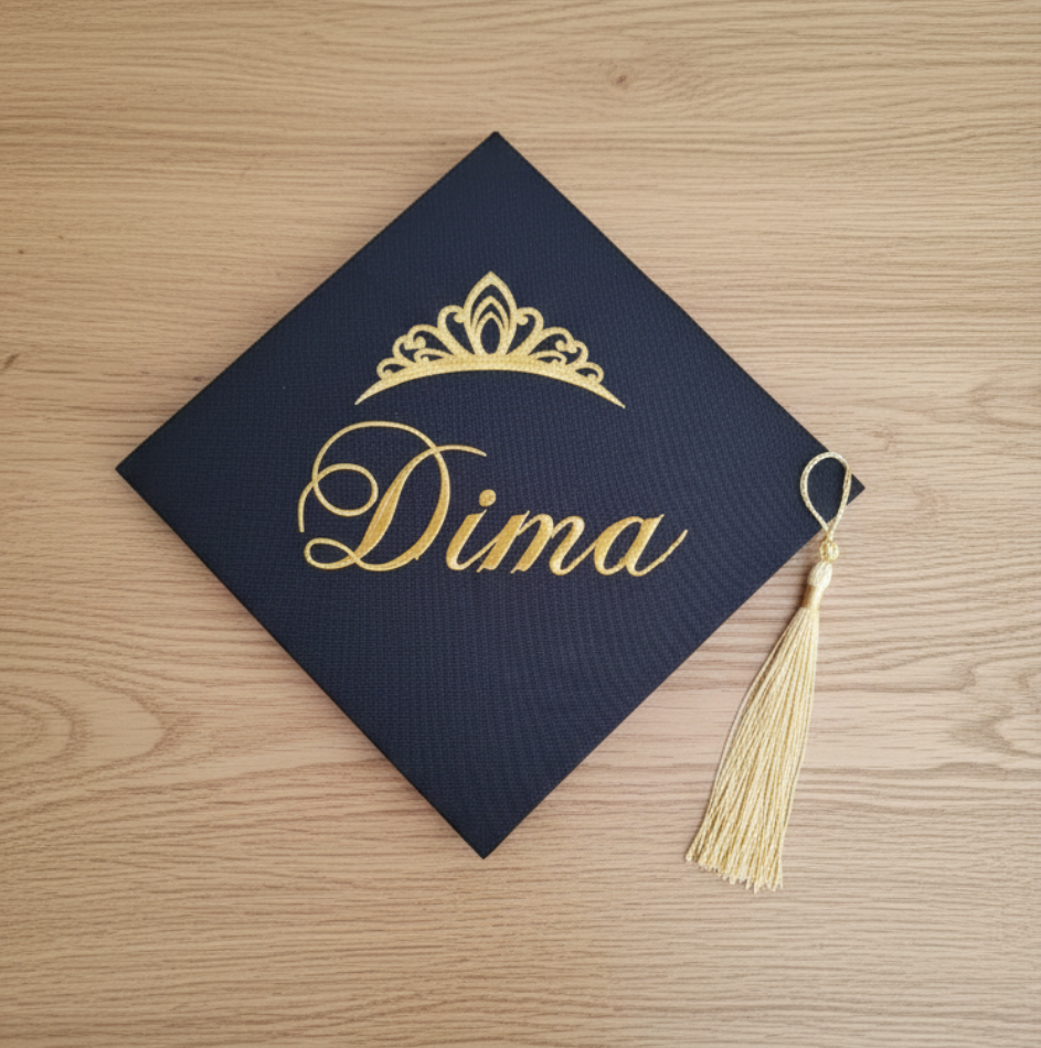 Black graduation hat Customized graudation cap by Yara's Embroidery Lebanon - تطريز قبعة تخرج في لبنان