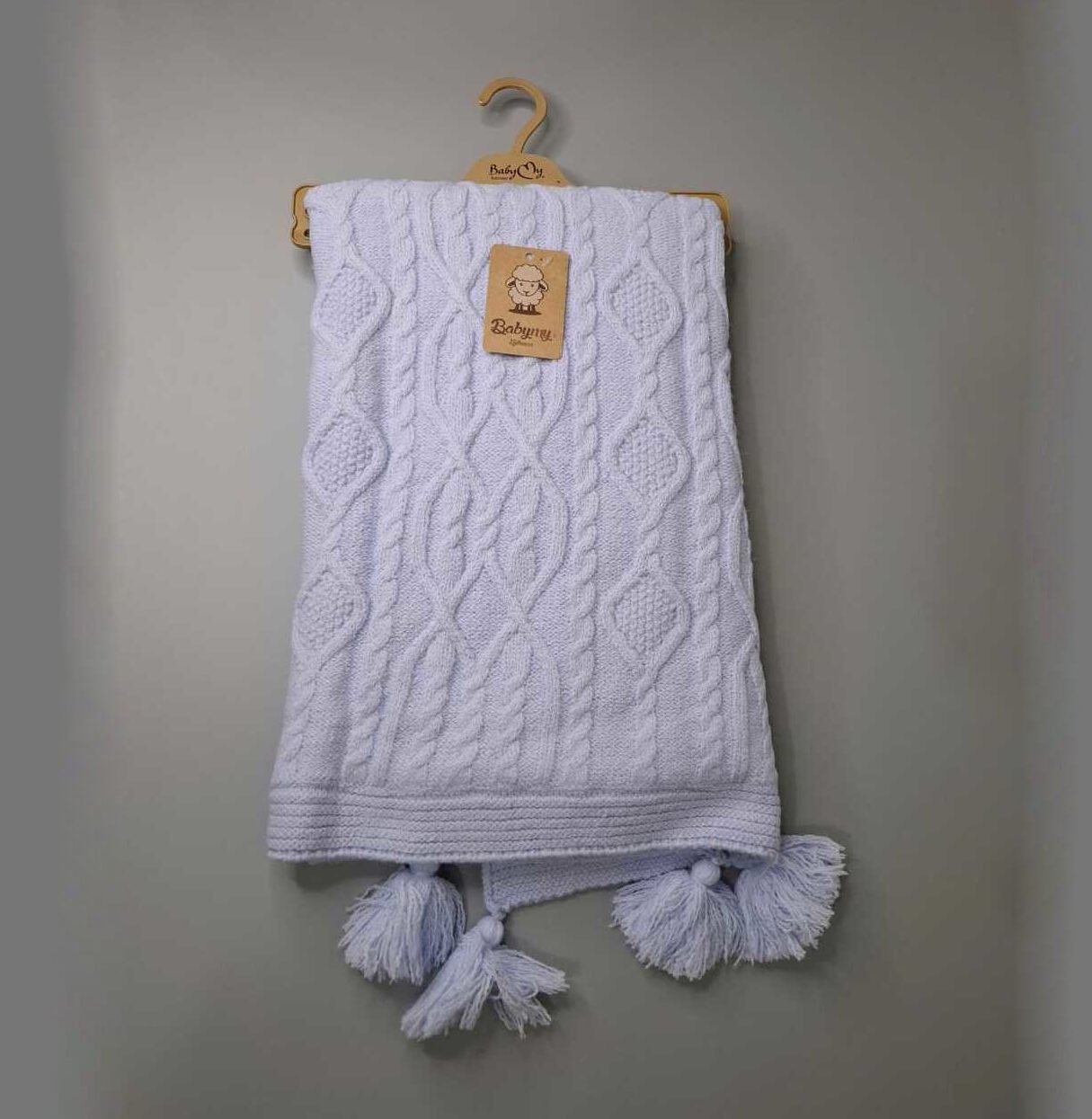 fleece lined wool blanket blue Customized baby set by Yara's Embroidery Lebanon - ملابس بيبي مخصصة في لبنان